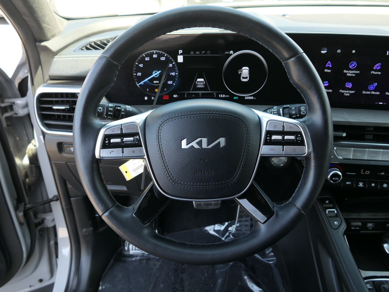 Used 2024 Kia Telluride SX Prestige X-Pro AWD/4WD image 16