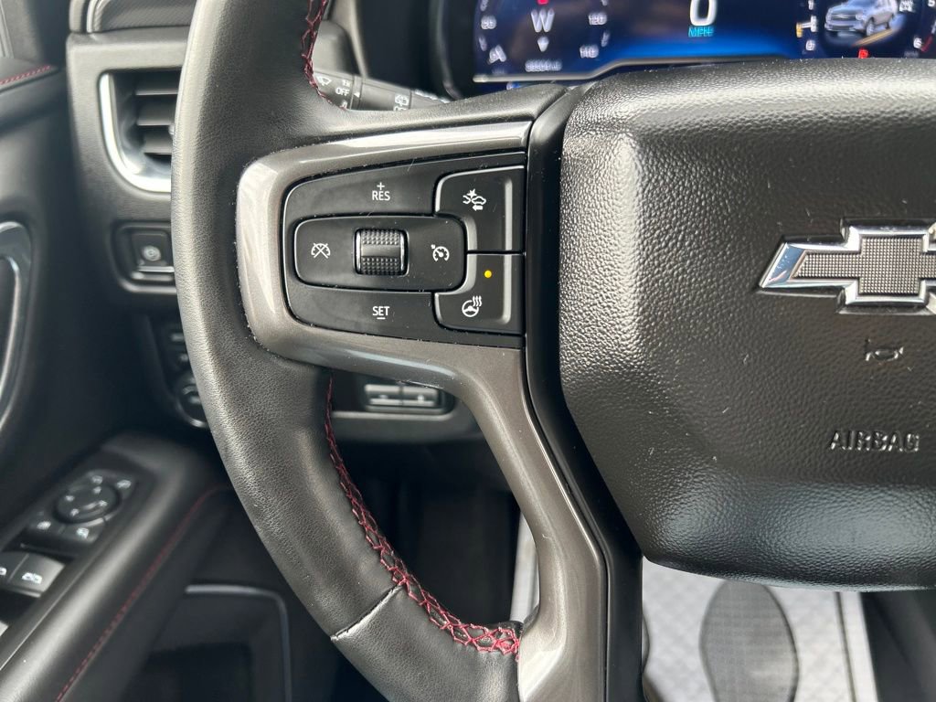 Used 2024 Chevrolet Suburban RST w/ Luxury Package image 23