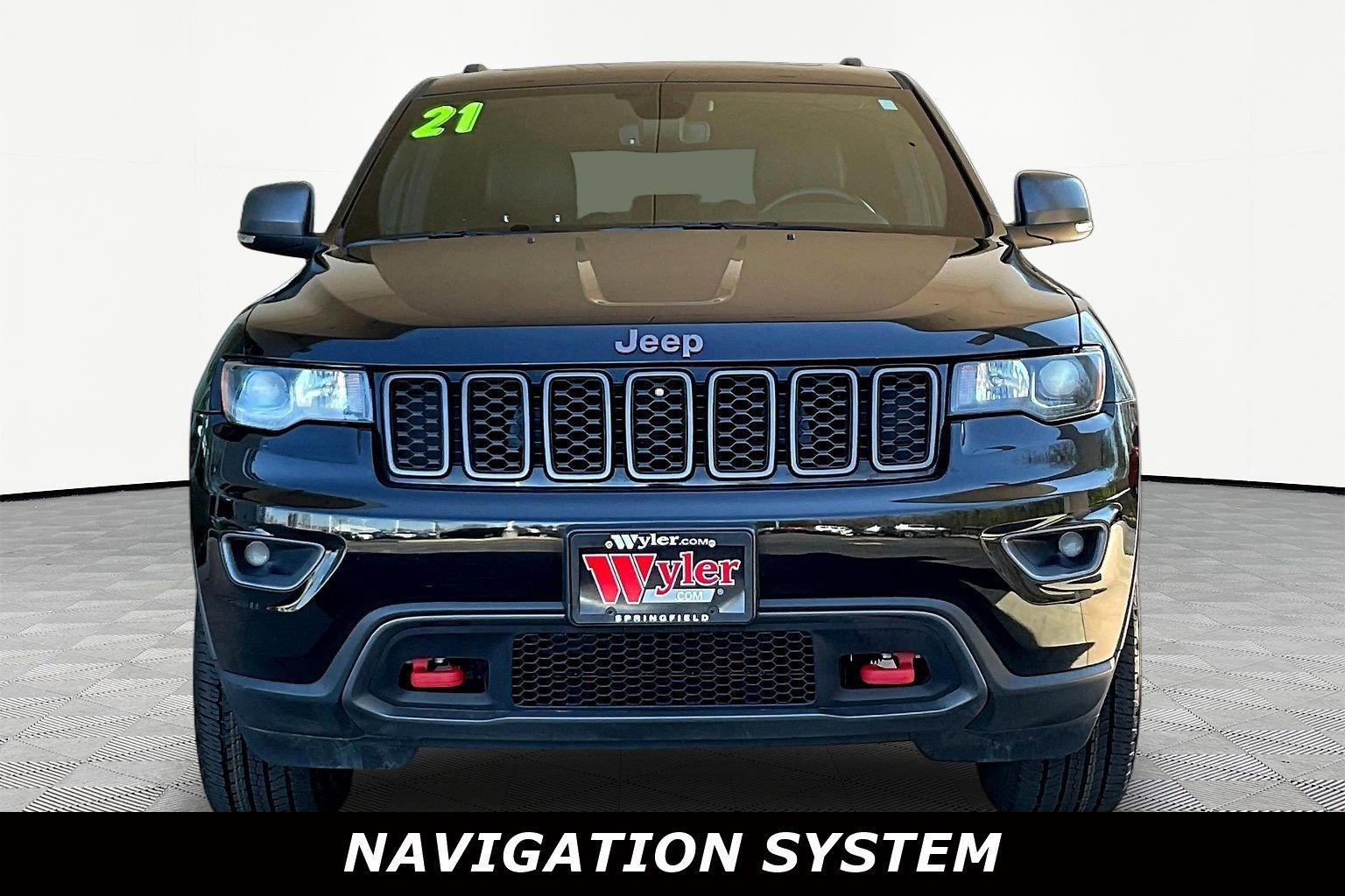 Used 2021 Jeep Grand Cherokee Trailhawk AWD/4WD image 2