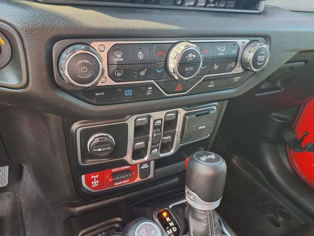 Used 2024 Jeep Wrangler Unlimited AWD/4WD image 14