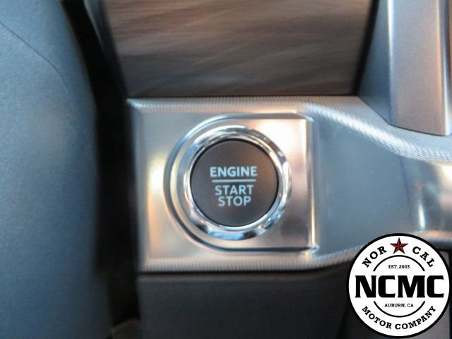 Used 2024 Ford F150 Lariat image 36