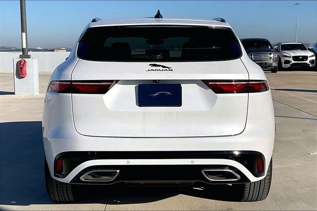 New 2025 Jaguar F-PACE R-Dynamic S AWD/4WD image 4