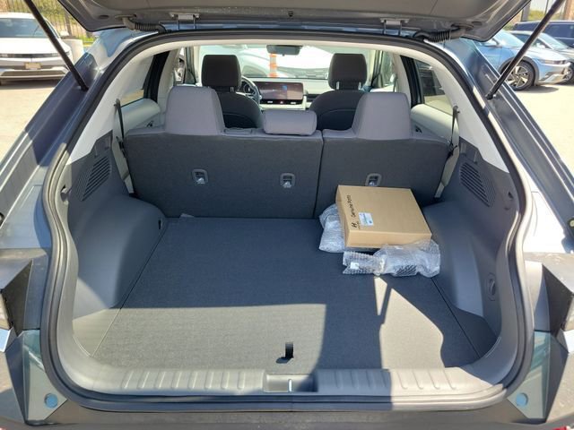 New 2026 Hyundai Ioniq 5 SE RWD image 28
