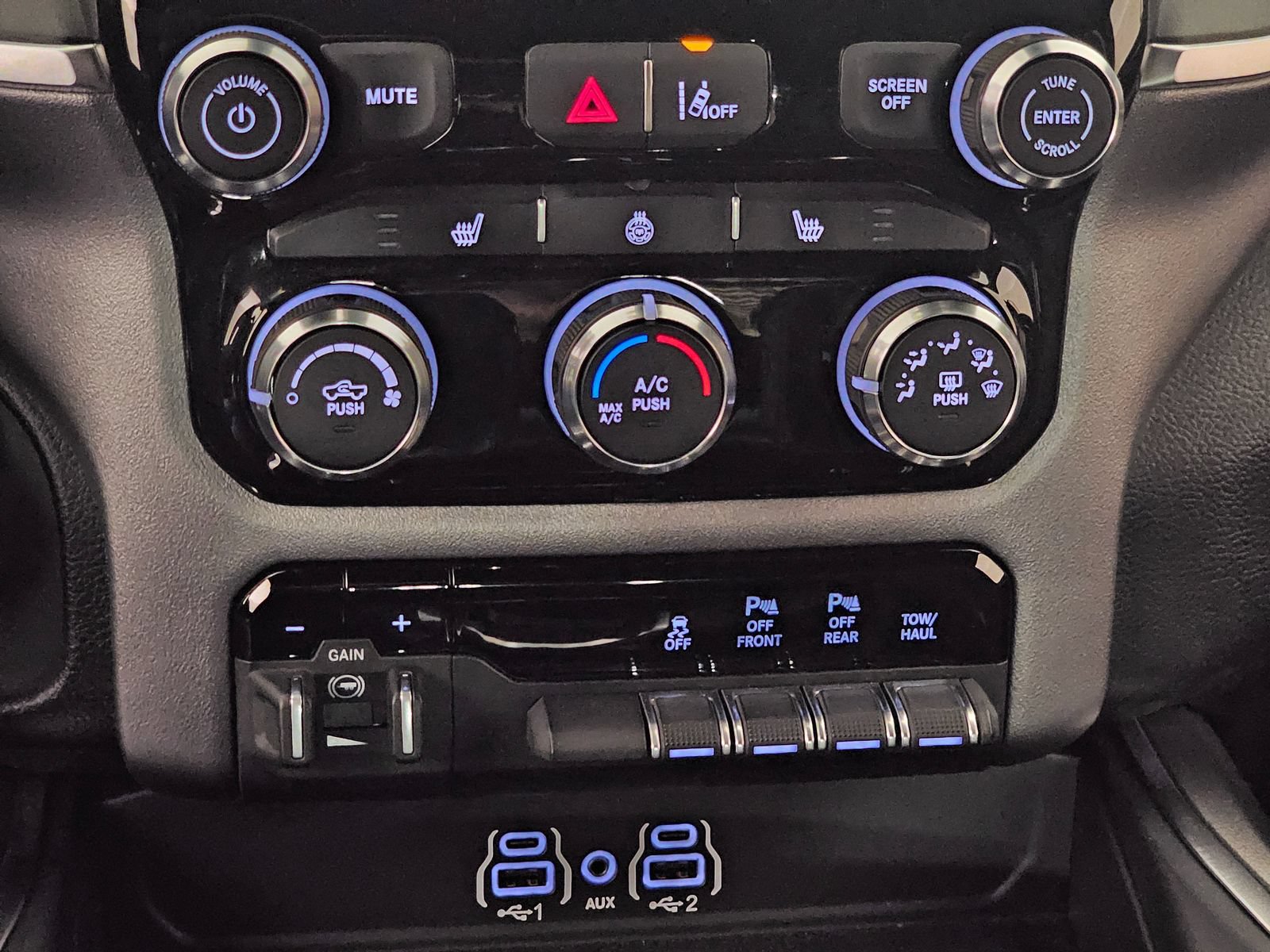 New 2026 RAM 1500 Big Horn AWD/4WD image 26
