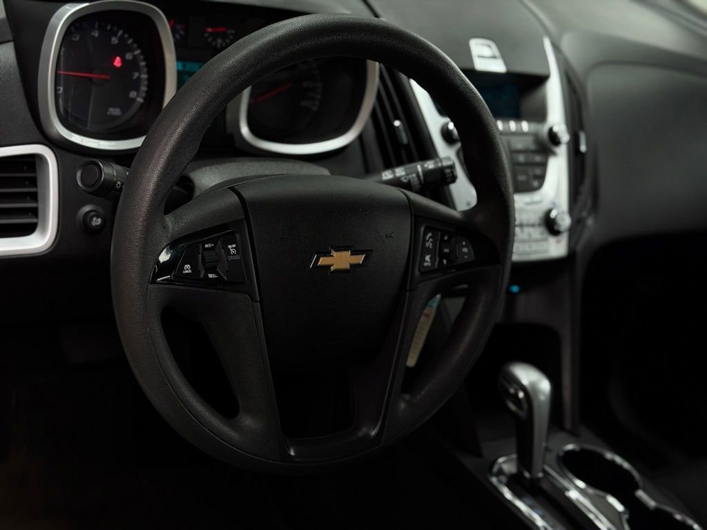 Used 2015 Chevrolet Equinox LS image 35