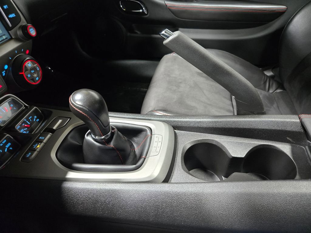 Used 2014 Chevrolet Camaro ZL1 RWD image 30