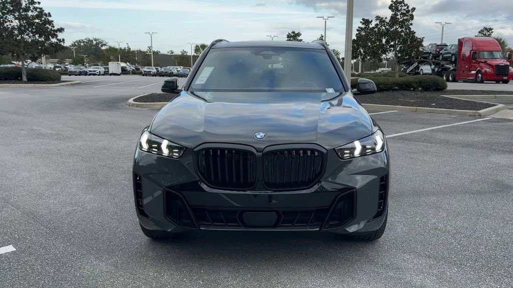 New 2026 BMW X5 xDrive40i w/ M Sport Package image 3
