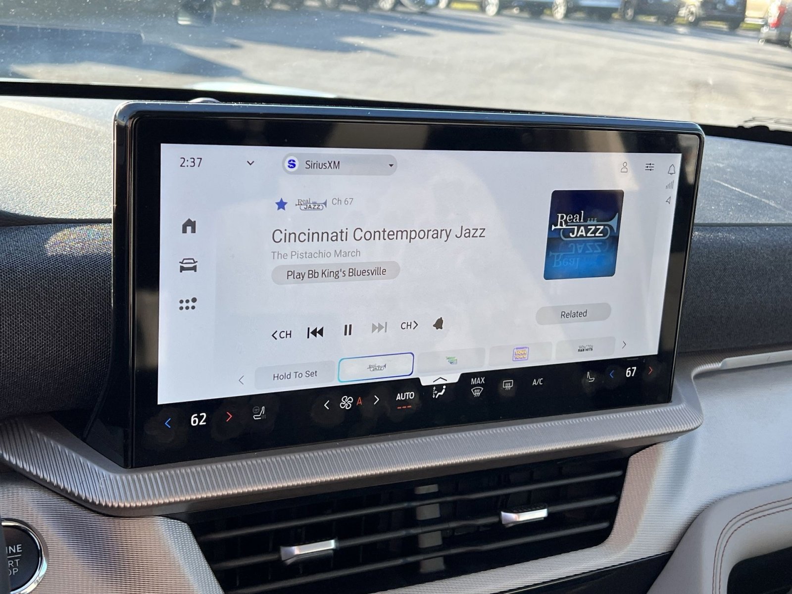 Used 2026 Ford Explorer Active image 18