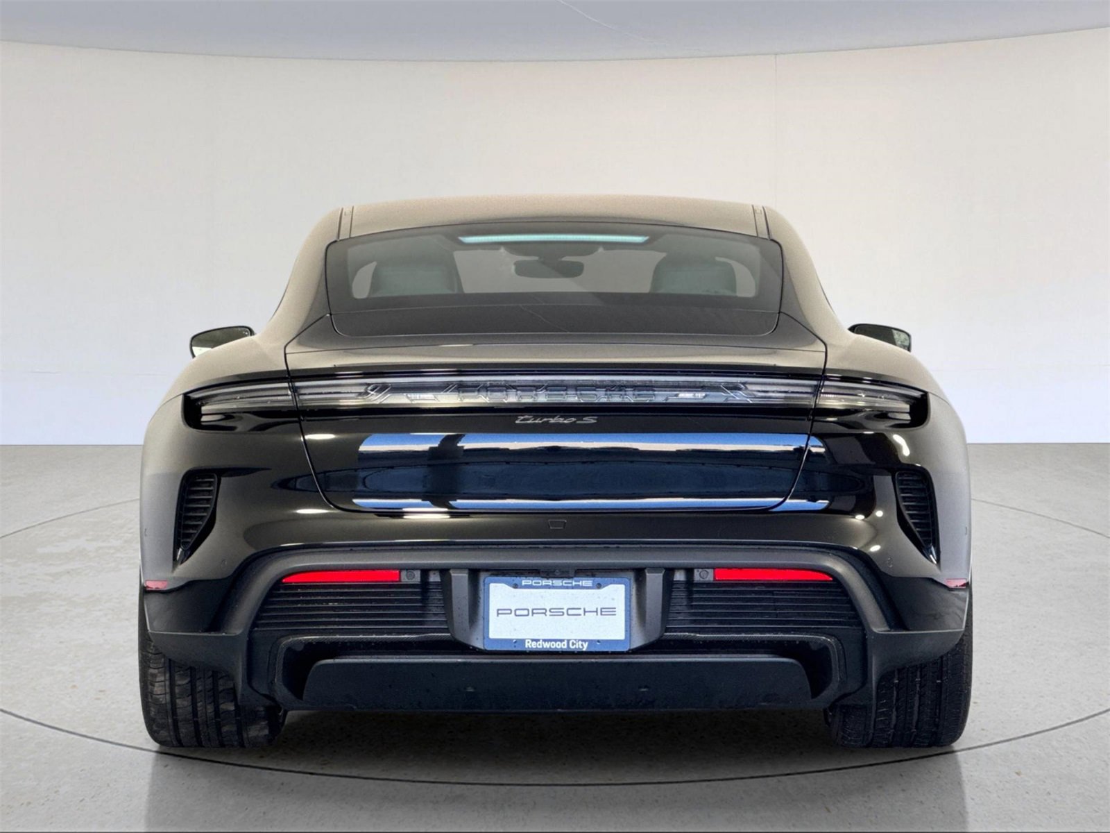 New 2026 Porsche Taycan Turbo S image 7