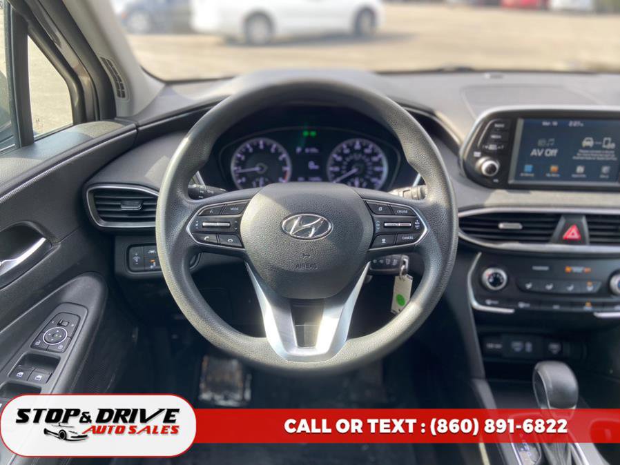 Used 2019 Hyundai Santa Fe SE image 16