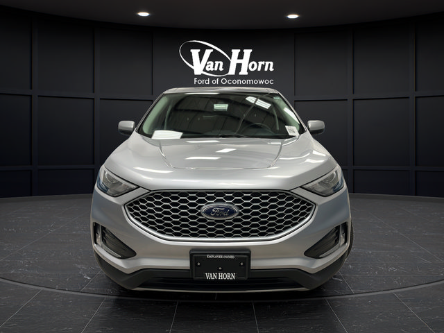 Used 2023 Ford Edge SEL w/ Convenience Package AWD/4WD image 2