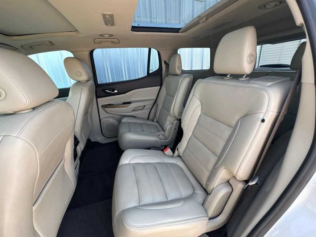 Used 2019 GMC Acadia Denali w/ Technology Package AWD/4WD image 35