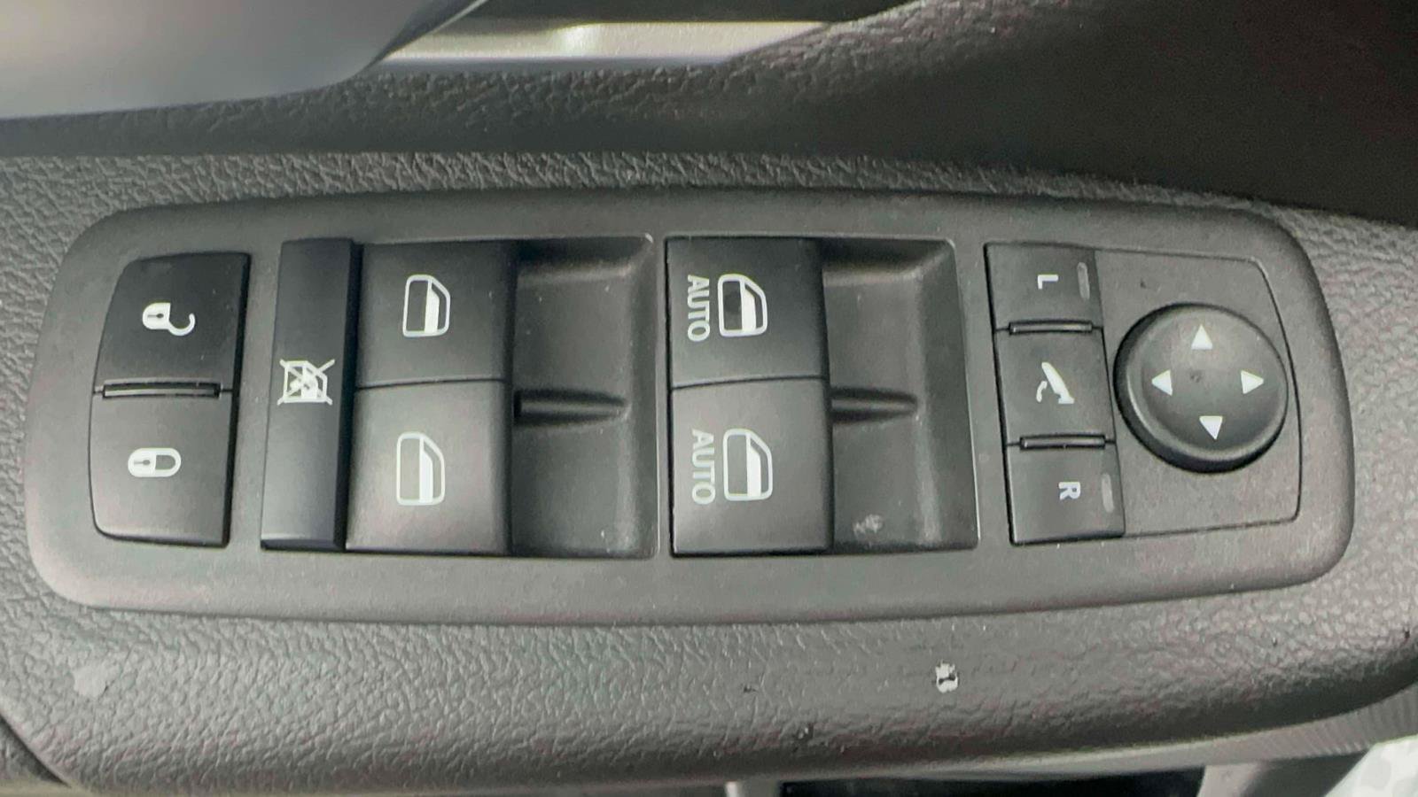 Used 2022 RAM 1500 Big Horn AWD/4WD image 14