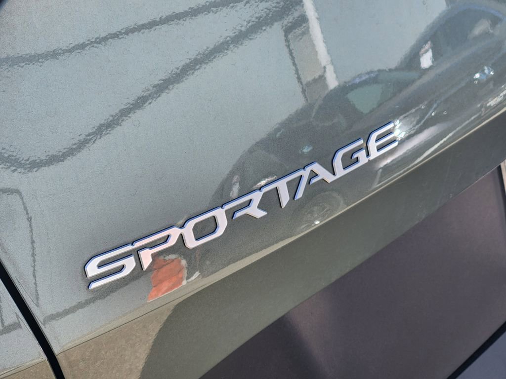 Certified 2023 Kia Sportage X-Line w/ X-Line Premium Package image 11