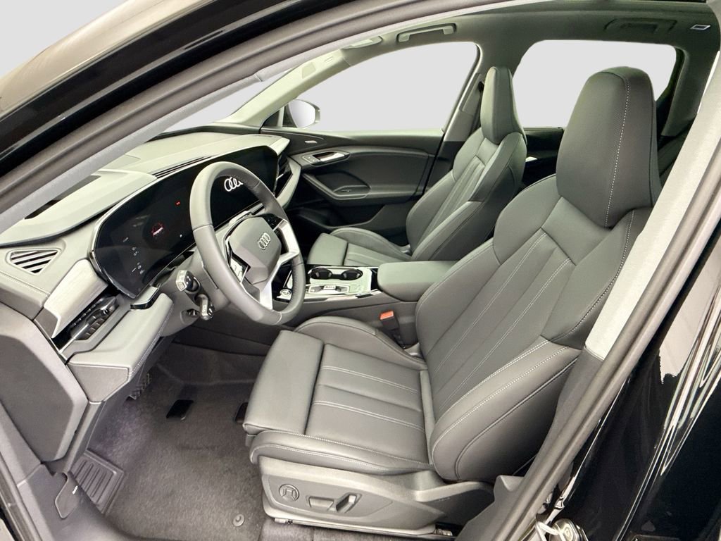 New 2025 Audi Q6 e-tron Premium Plus AWD/4WD image 19