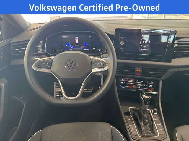 Certified 2025 Volkswagen Jetta Sport image 13