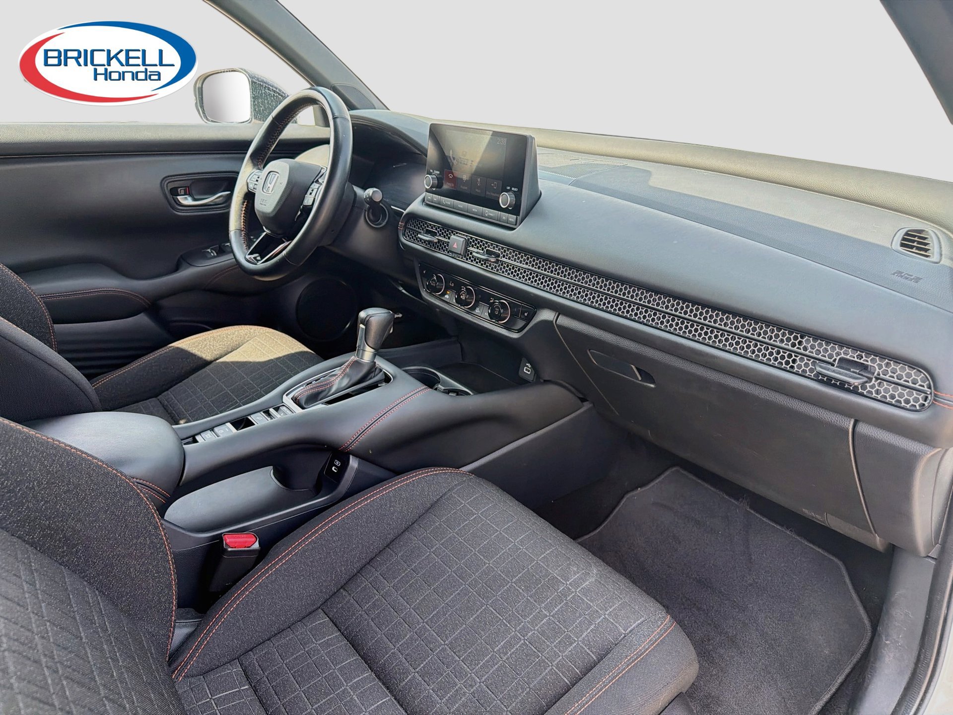 Used 2025 Honda HR-V Sport image 13