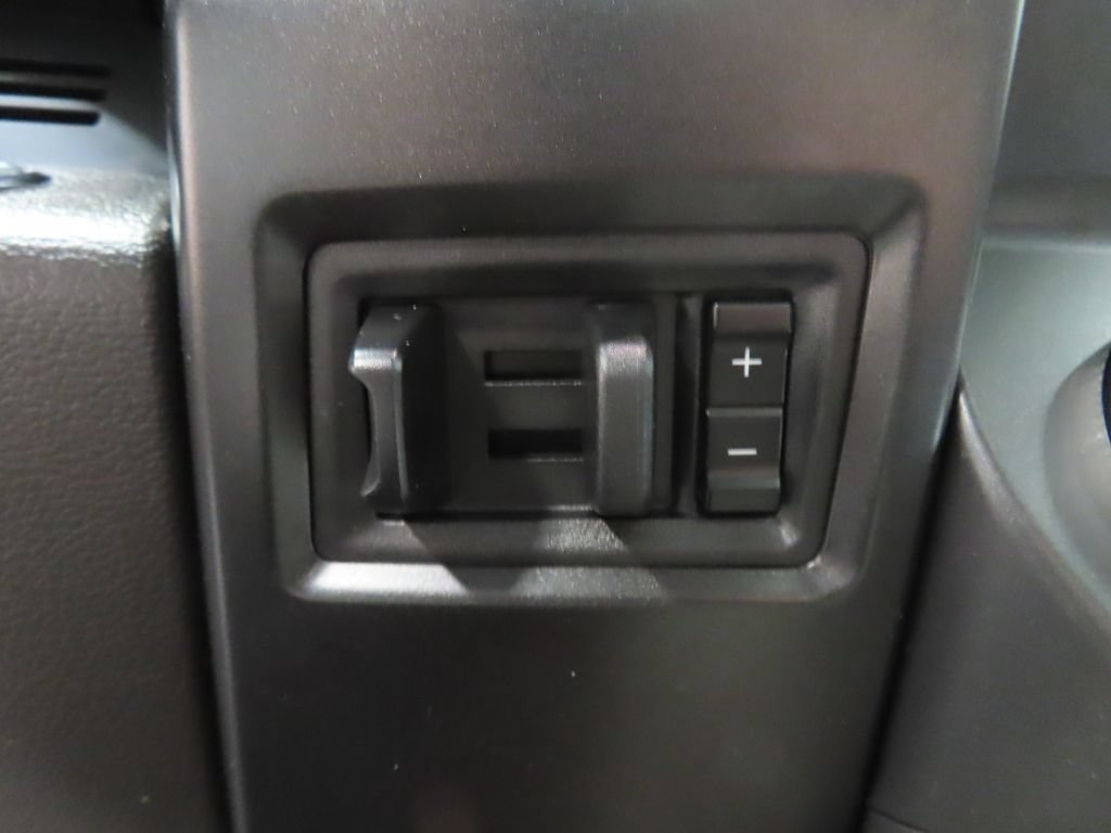 Used 2019 Ford Expedition Limited w/ Equipment Group 302A AWD/4WD image 49