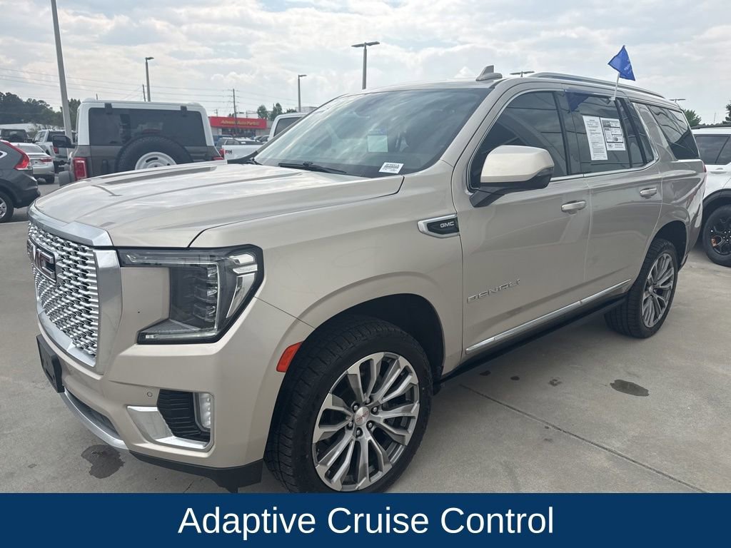 Used 2021 GMC Yukon Denali w/ Denali Premium Package AWD/4WD image 4