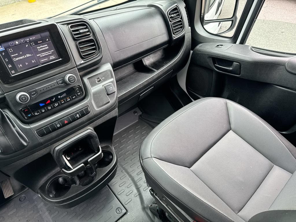 Used 2025 RAM ProMaster 2500 w/ Convenience Group FWD image 21