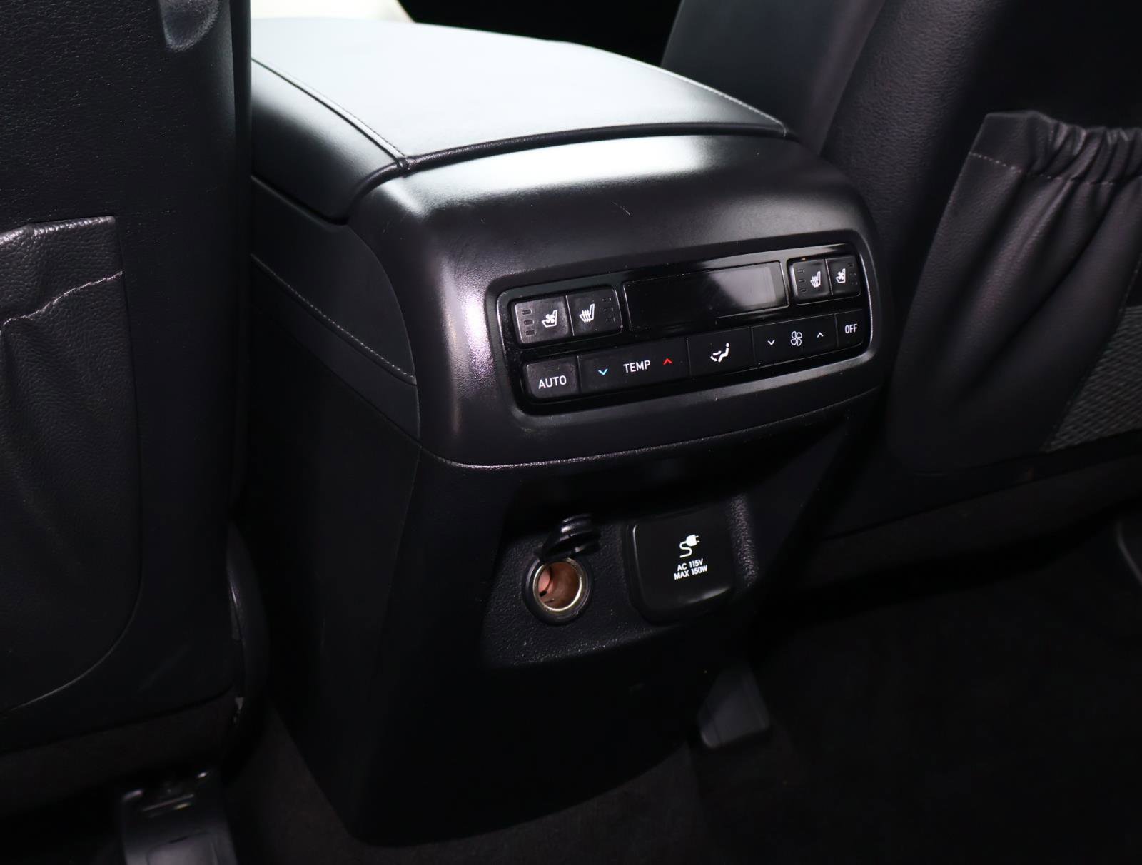 Used 2022 Hyundai Palisade Calligraphy image 13