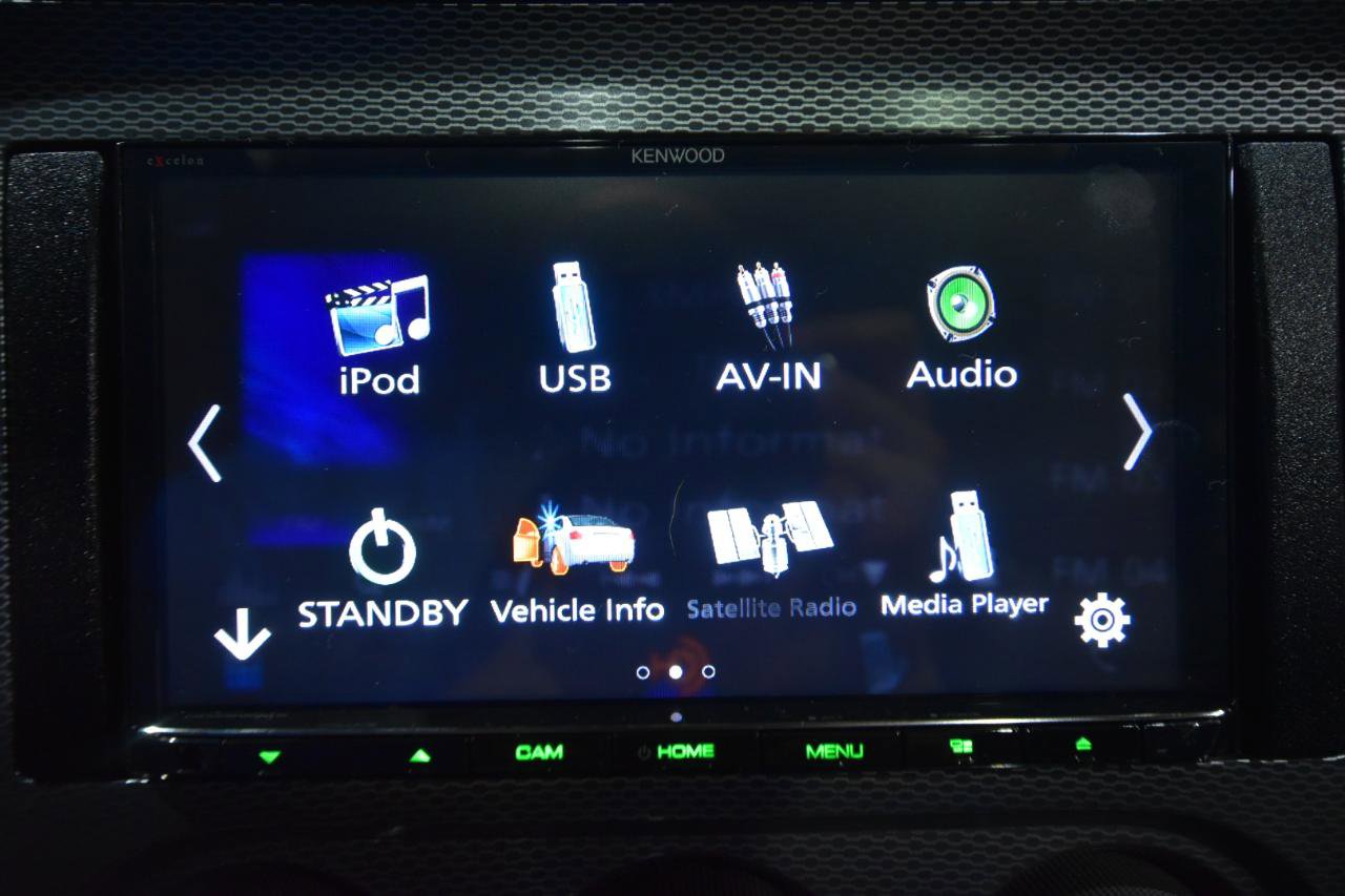 Used 2012 Dodge Challenger R/T image 24