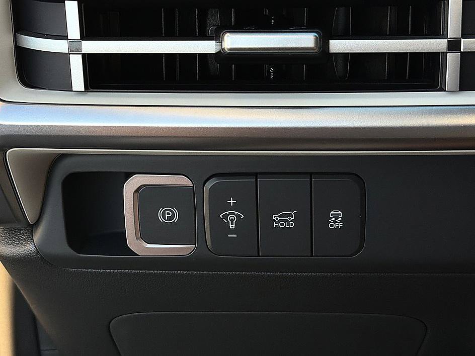 New 2027 Hyundai Santa Fe SEL AWD/4WD image 15