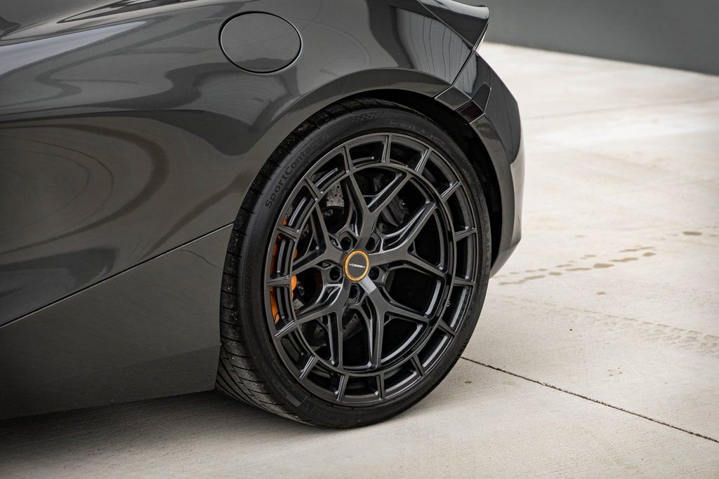 Used 2019 McLaren 720S Performance image 7