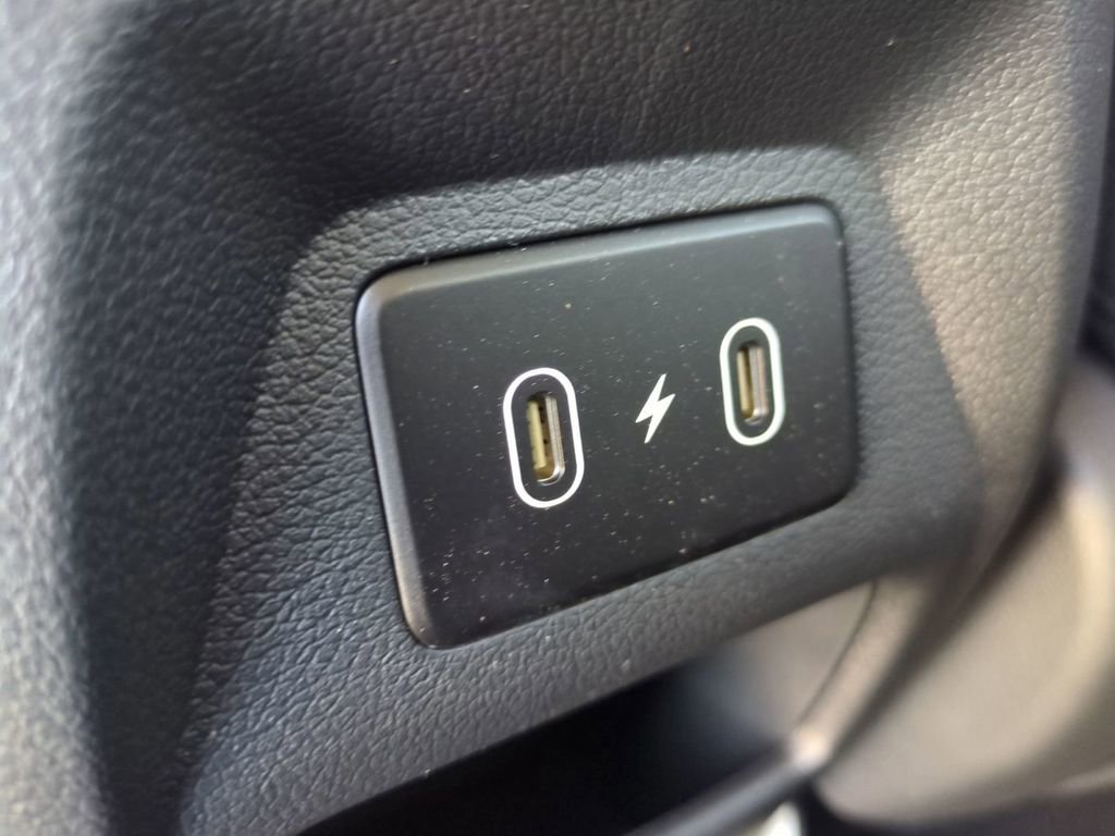 New 2026 Hyundai Venue SEL image 16