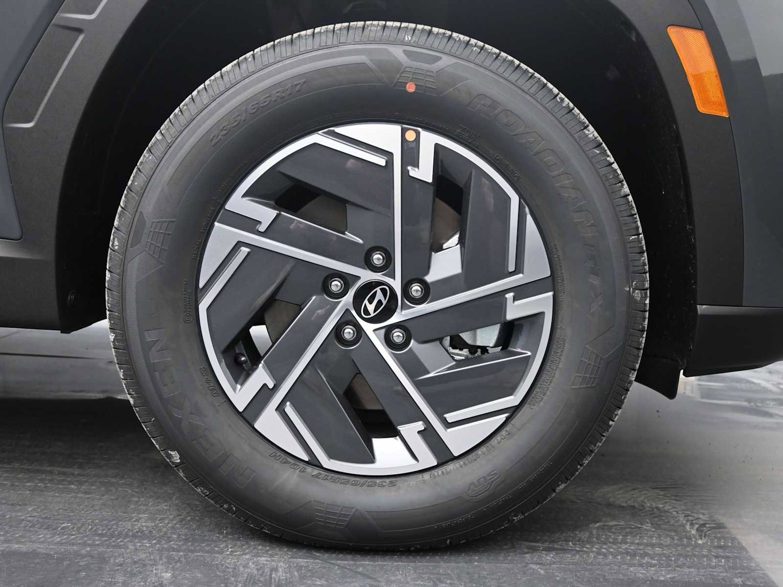 New 2026 Hyundai Tucson Blue SE image 10