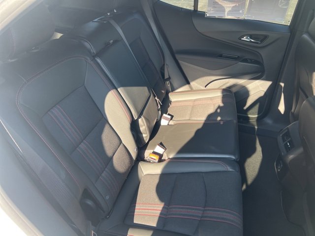 Used 2022 Chevrolet Equinox RS image 13