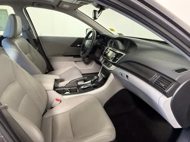 Used 2015 Honda Accord EX-L image 57