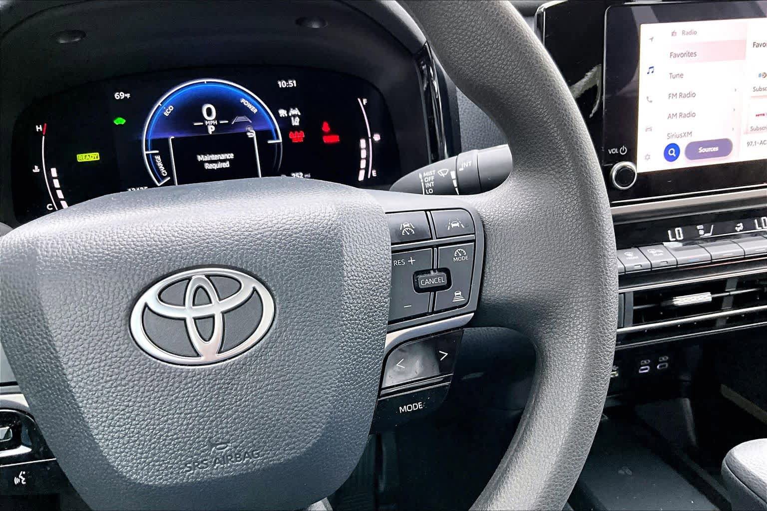 Used 2026 Toyota Camry LE FWD image 24