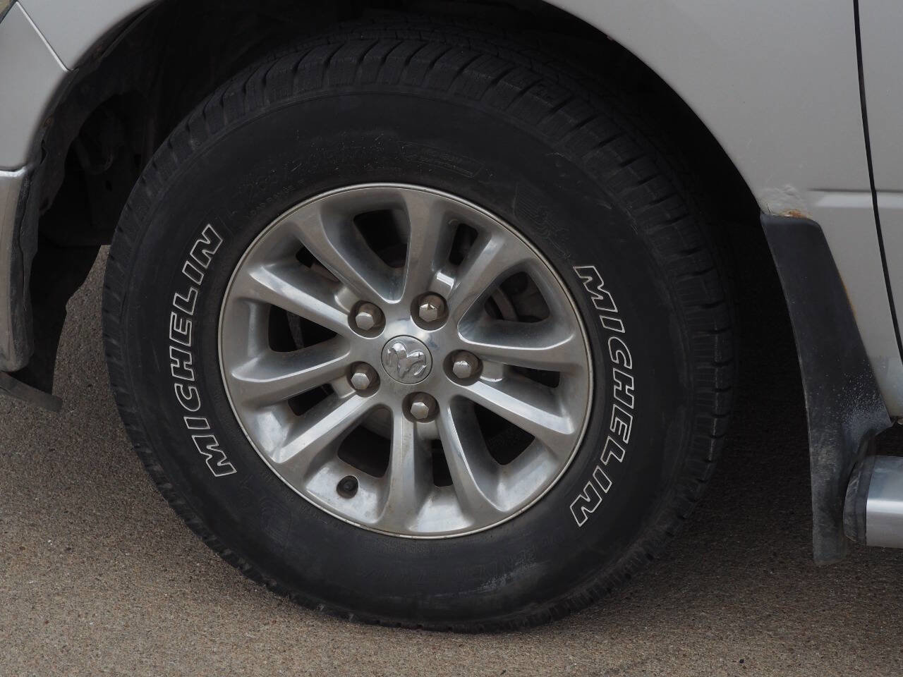 Used 2014 RAM 1500 Big Horn image 4