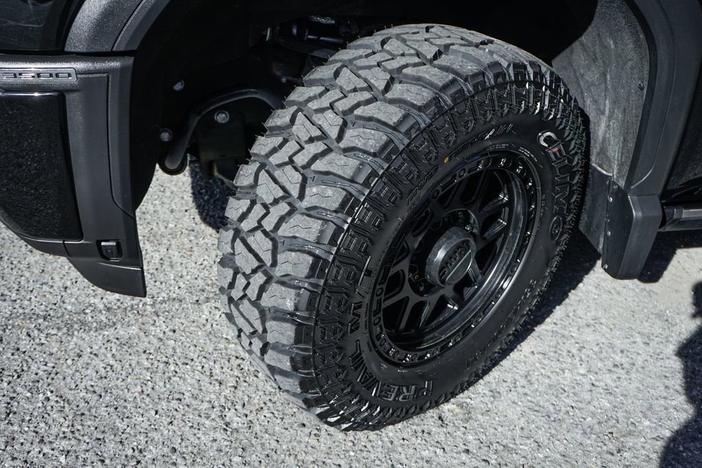 Used 2024 GMC Sierra 3500 Denali Ultimate image 48