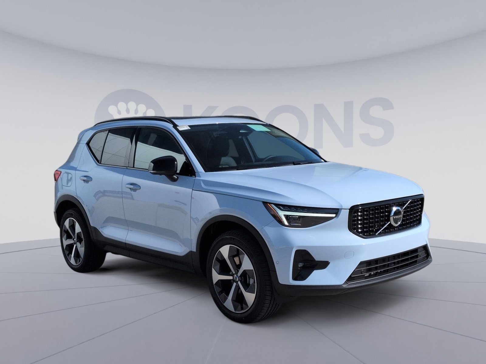 New 2026 Volvo XC40 B5 Plus w/ Protection Package Premier image 10