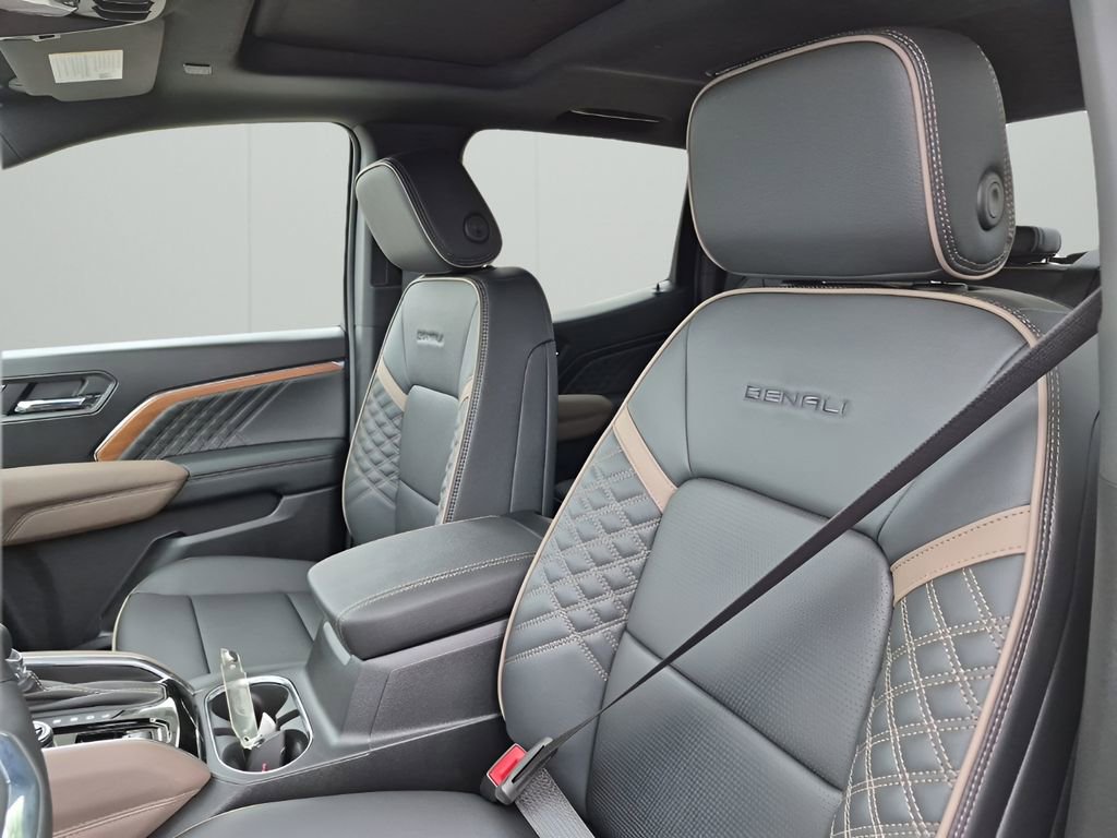 New 2026 GMC Canyon Denali image 30