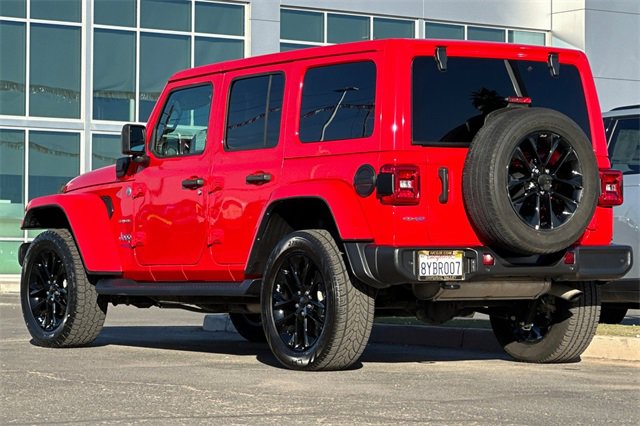 Used 2021 Jeep Wrangler Unlimited Sahara w/ Safety Group image 10