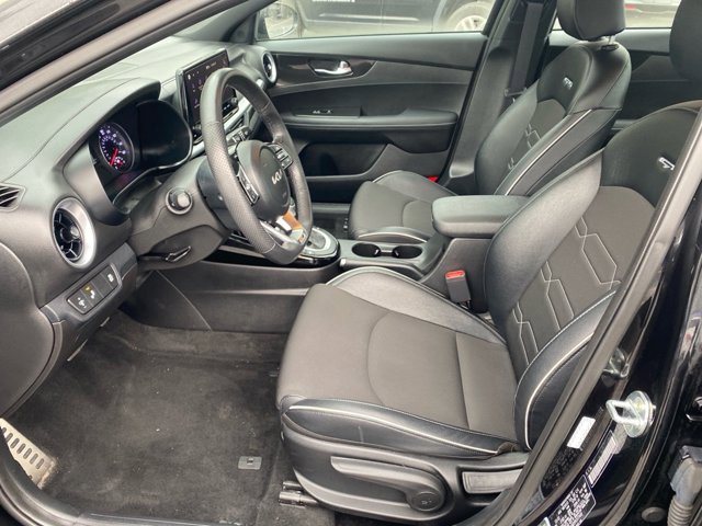 Certified 2023 Kia Forte GT-Line image 10