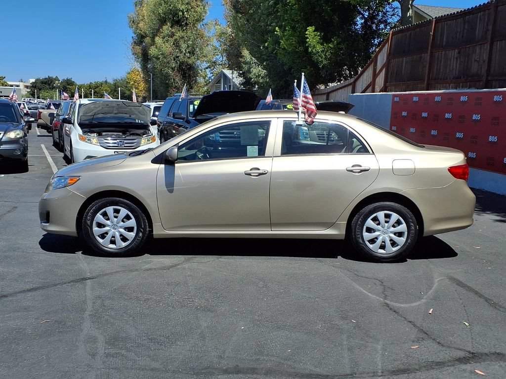 Used 2009 Toyota Corolla LE FWD image 3