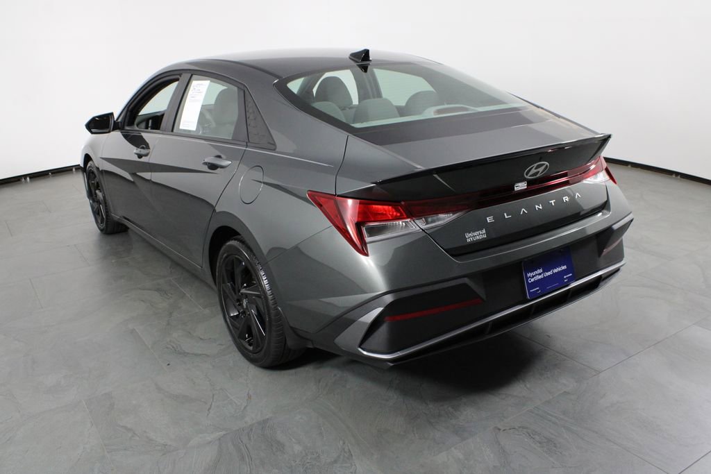 Certified 2026 Hyundai Elantra Sport image 4