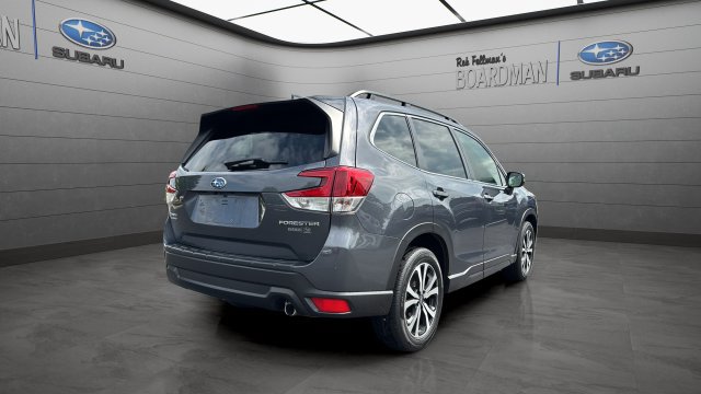 Used 2024 Subaru Forester Limited AWD/4WD image 5