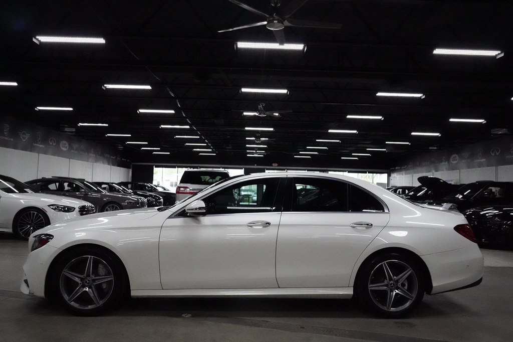 Used 2018 Mercedes-Benz E 300 w/ Premium 2 Package (Q02) image 2