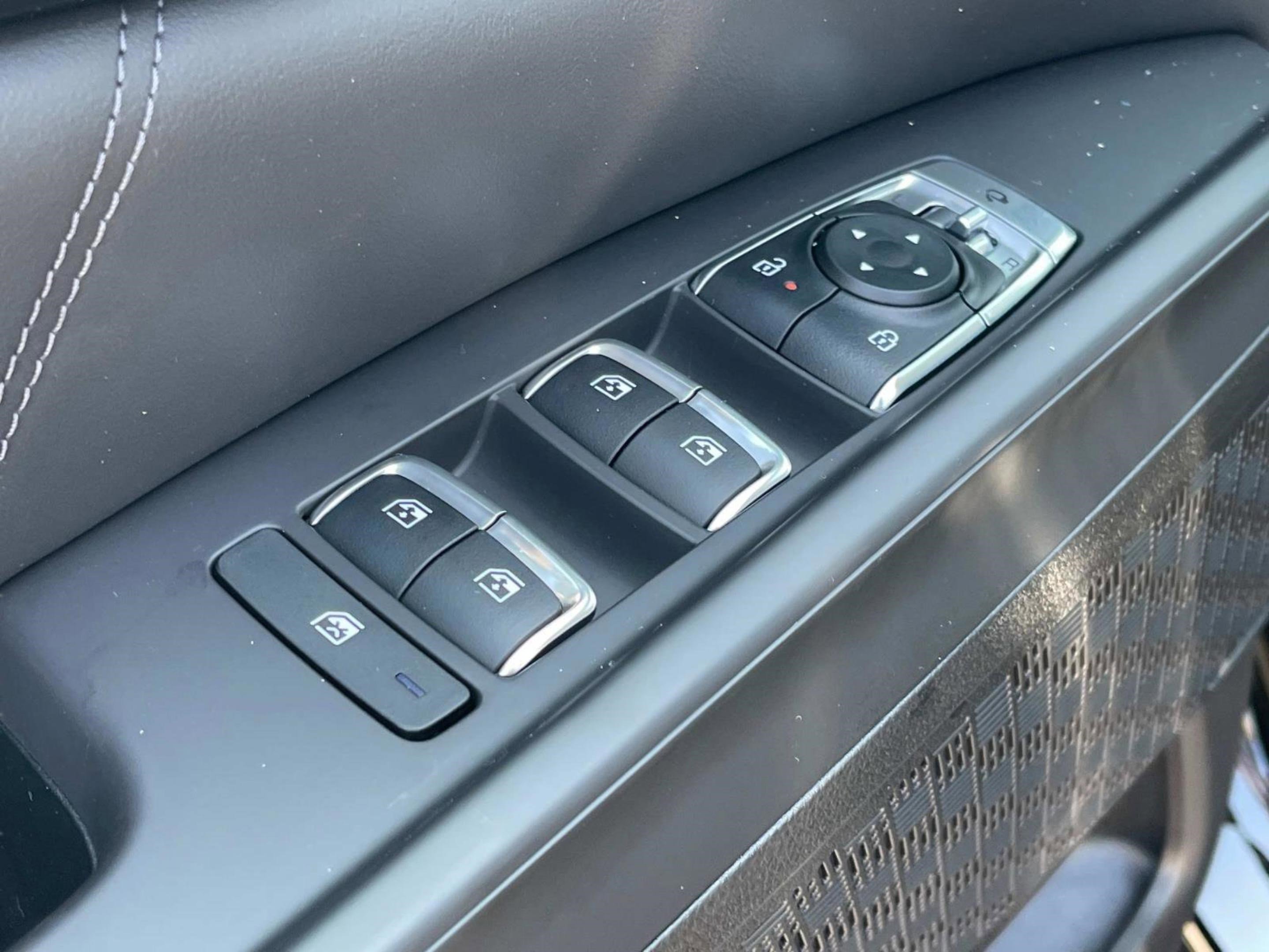 New 2026 Kia Carnival SX Prestige image 18