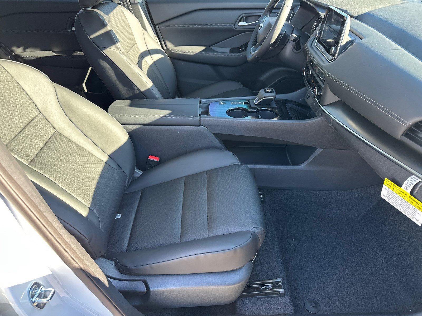 New 2026 Nissan Rogue SV FWD image 13