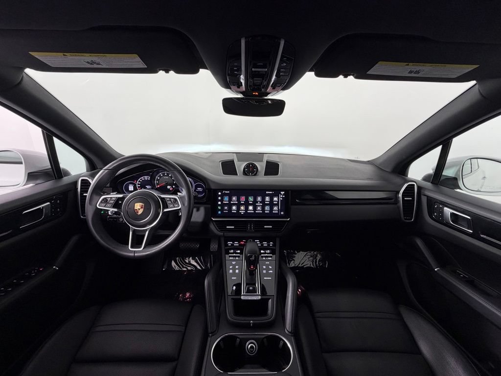 Certified 2023 Porsche Cayenne AWD/4WD image 6