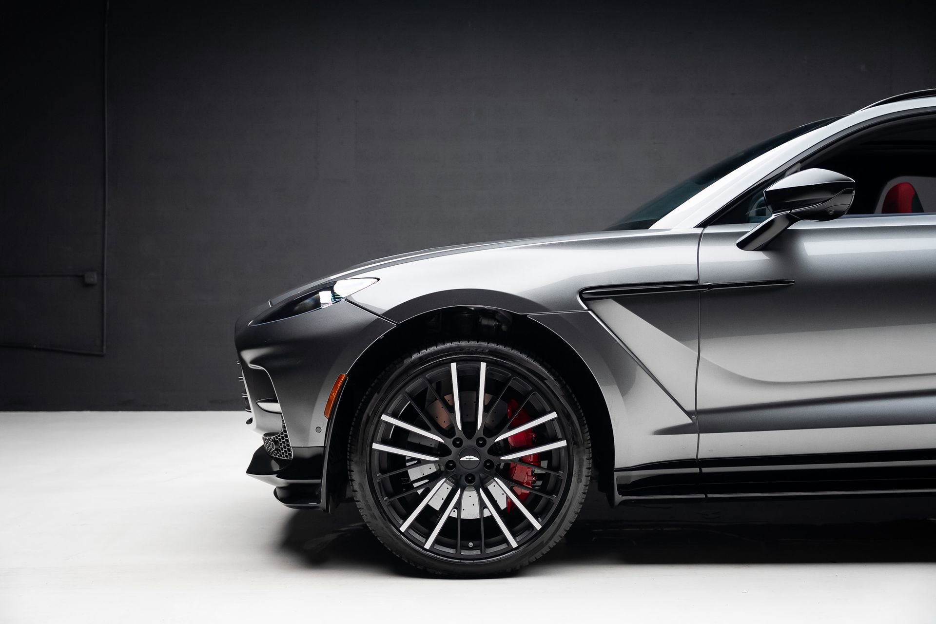Used 2024 Aston Martin DBX 707 AWD/4WD image 18
