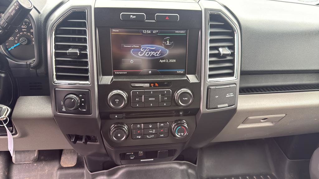 Used 2015 Ford F150 XLT w/ Equipment Group 302A Luxury AWD/4WD image 14