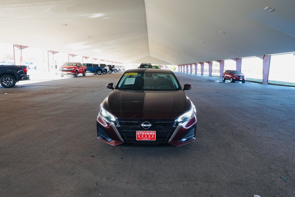 Used 2023 Nissan Altima 2.5 SV
