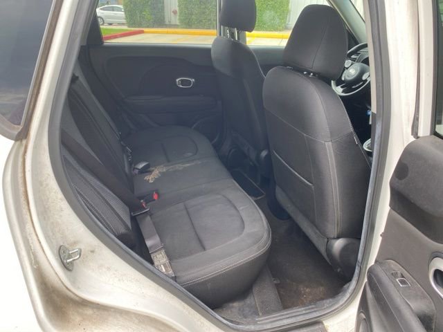 Used 2018 Kia Soul + FWD image 22
